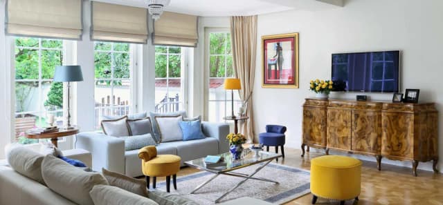 Jakie światło do salonu: wybierz idealne oświetlenie dla komfortu Jakie światło do salonu: wybierz idealne oświetlenie dla komfortu